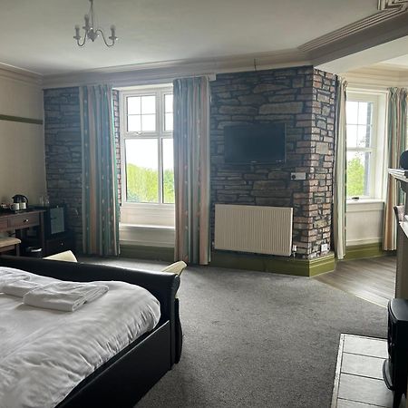 Broadway House Bed & Breakfast Лаарн Екстериор снимка